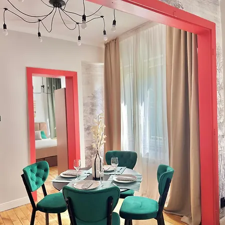 Luxury Center By Kvartiri Ltd 索菲亞