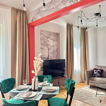 Apartamento Luxury Center By Kvartiri Ltd *