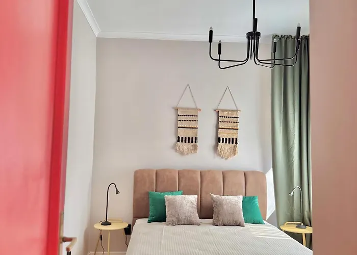 Luxury Center By Kvartiri Ltd