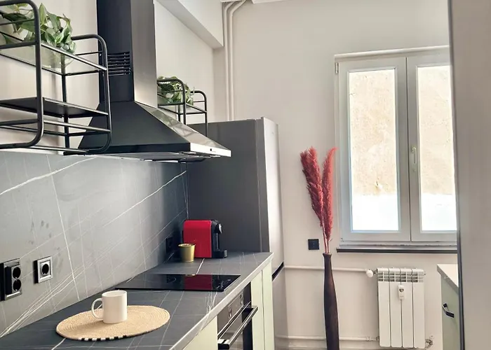 Luxury Center By Kvartiri Ltd * ソフィア