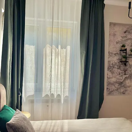 아파트 Luxury Center By Kvartiri Ltd